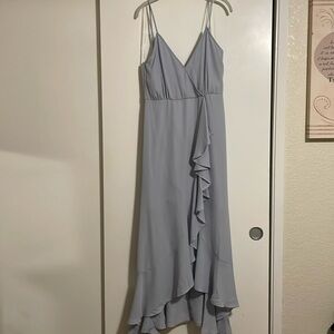 Flowy dress with ruffled hem